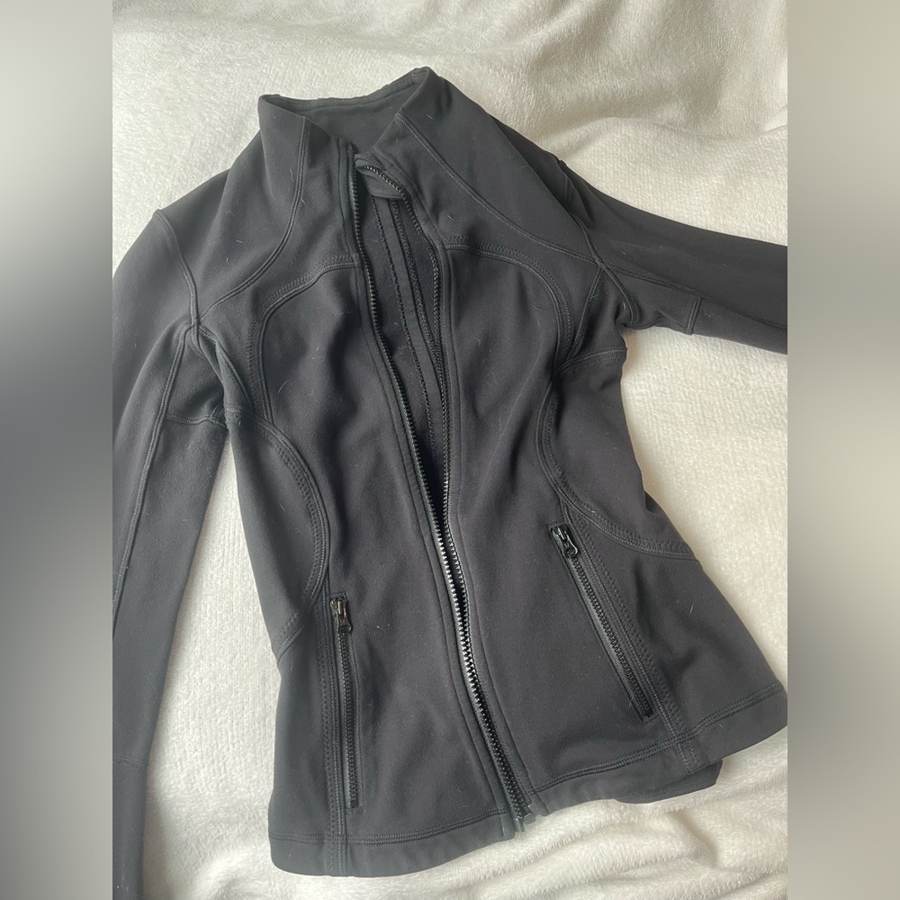 Lululemon Define Jacket- BROKEN ZIPPER